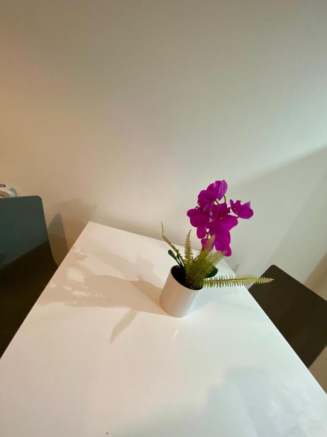 Hallsphere - Stunning Apartment Salford Quays Μάντσεστερ Εξωτερικό φωτογραφία