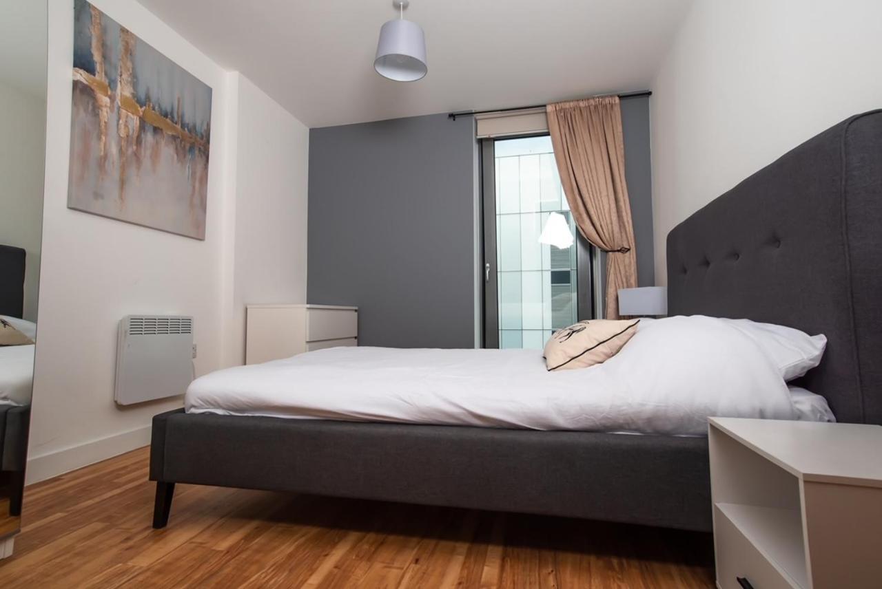Hallsphere - Stunning Apartment Salford Quays Μάντσεστερ Εξωτερικό φωτογραφία