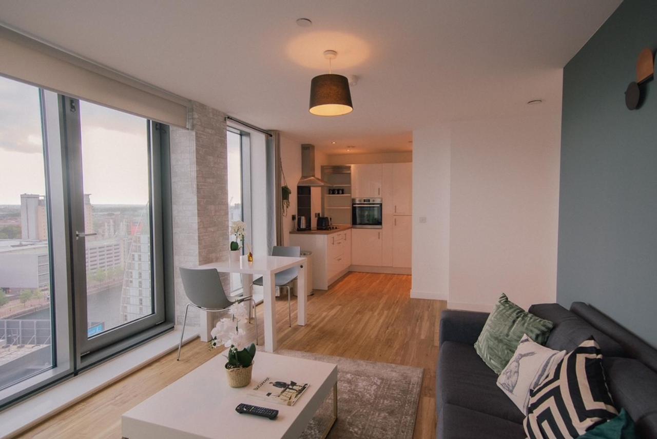 Hallsphere - Stunning Apartment Salford Quays Μάντσεστερ Εξωτερικό φωτογραφία